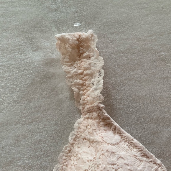Jessica Simpson Lace Bralette - Picture 4 of 11
